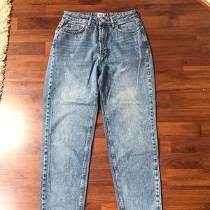 BDG Urban Outfitters Mom Jeans